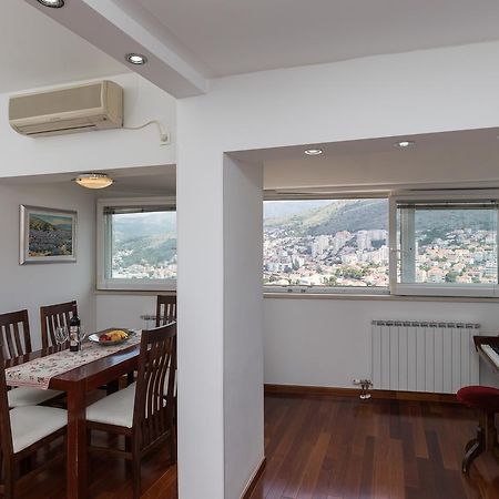 Apartment Super Marijo ดูบรอฟนิก ภายนอก รูปภาพ